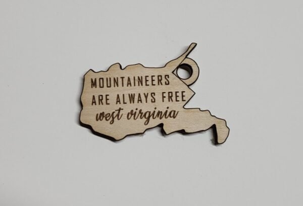 West Virginia State Outline Keychain – Engraved Mountaineer Saying